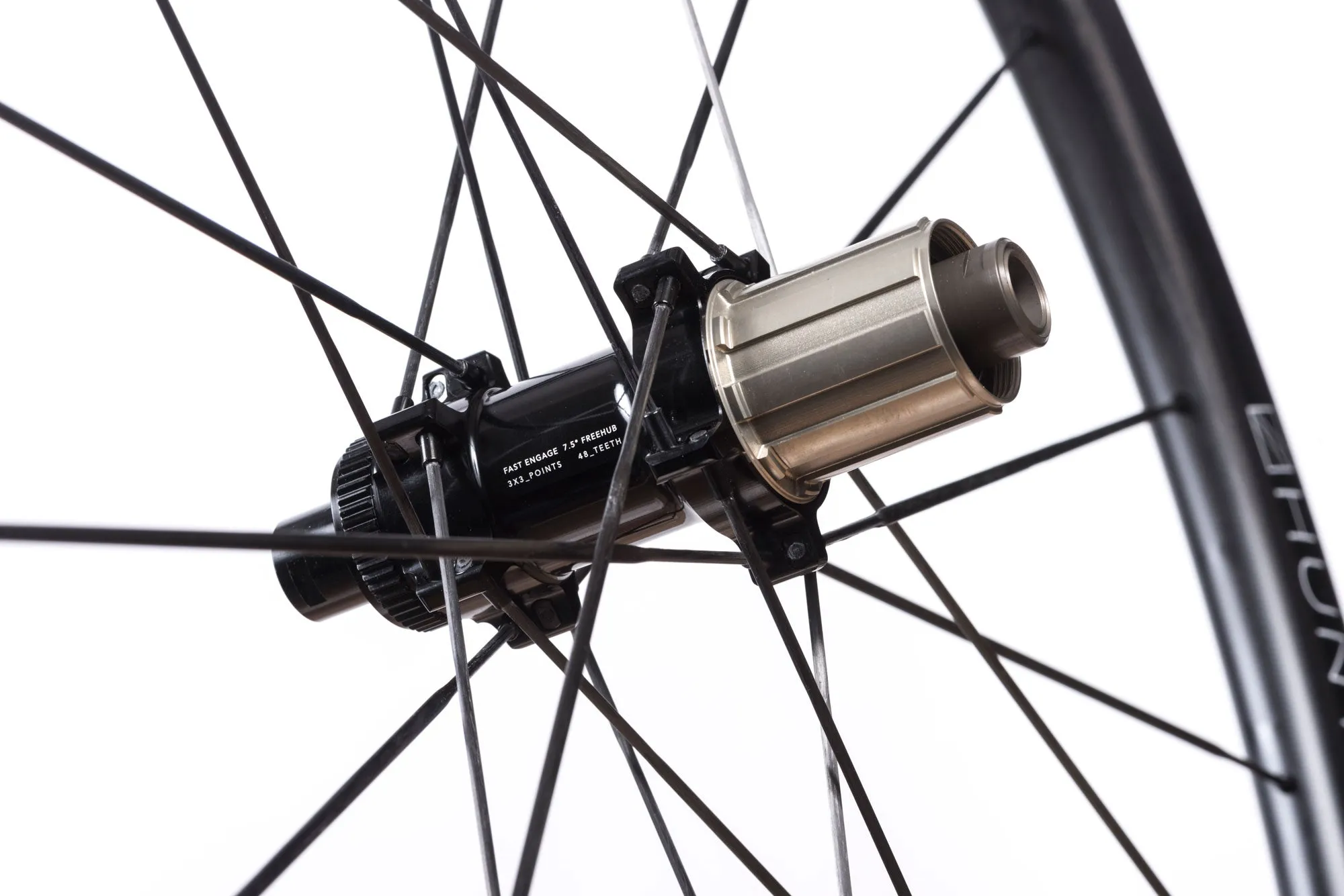 HUNT 32 Aerodynamicist UD Carbon Spoke Disc Wheelset